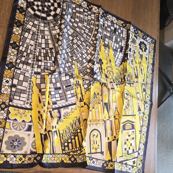 Emilio Pucci Yellow and Black Architectural Silk Scarf - Picture 2 of 6
